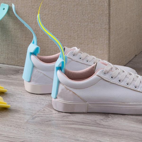 

lazy shoe helper portable handled shoe horn lifting helper easy easy on and off sturdy slip aid unisex
