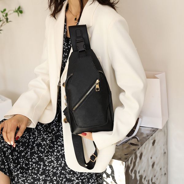 

new women day packs classic pu leather designer letter crossbody men shoulder bag fashion purses zipper purse messenger handbag black brown