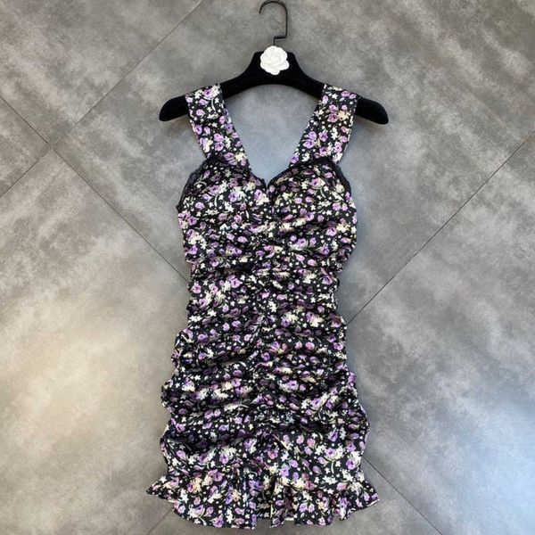 

fabpop summer design sleeveless v neck lace vintage floral print high waist slim short mini dress women gb970 210709, Black;gray