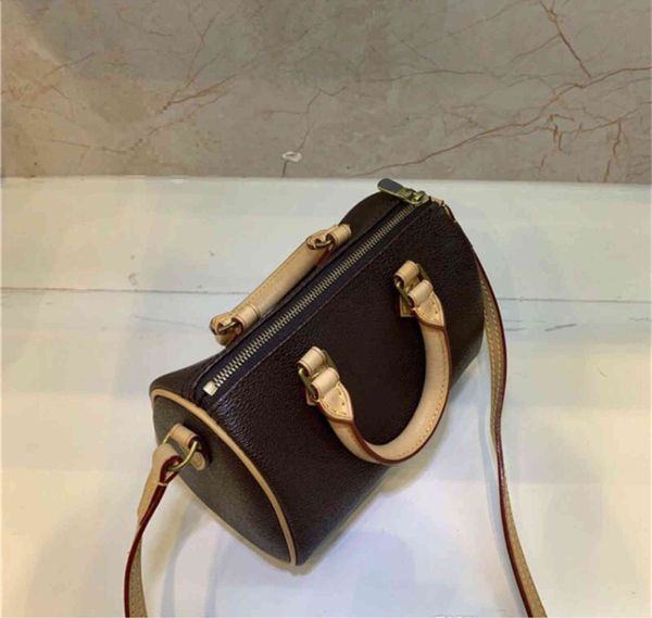 

evening bags 2021 fashion bag shoulder messenger low priceexplosive three-piece inner red and coffee gridsimple trend