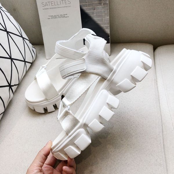 

fashion luxury designer women shoes platform velcro sandals cloudbust thunder sandals summer beach designer outdoor shoes, Black