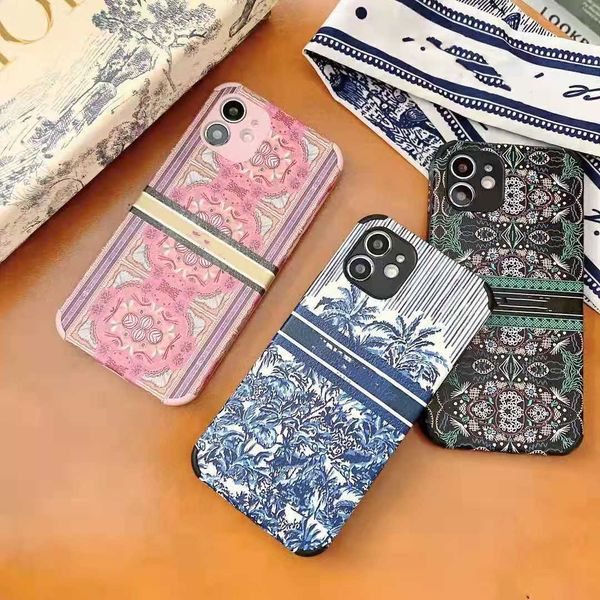 

brand classic royal follower designer cellphone cases for iphone 12 promax 12pro 11 xs max xr x 8 plus all covered