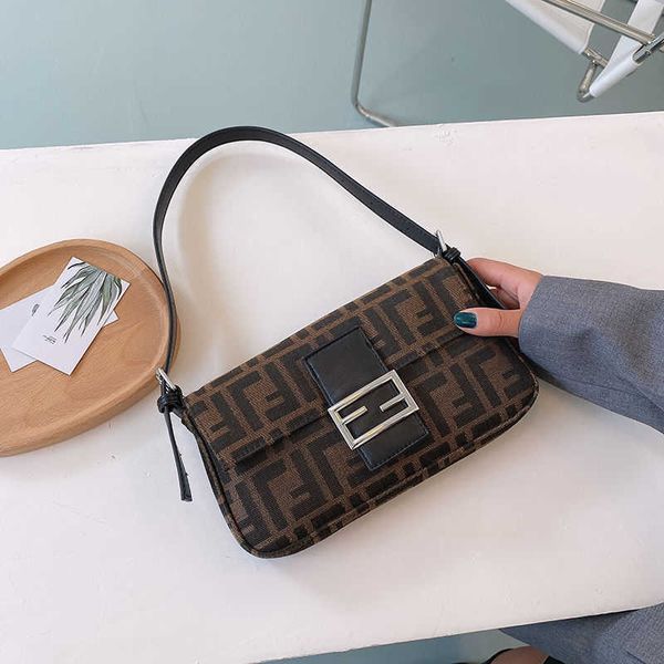

women luxurys designers bags 2021 womens handbags purses designer crossbody wallet bag louisbags_18 korean fashion f-word popular online red