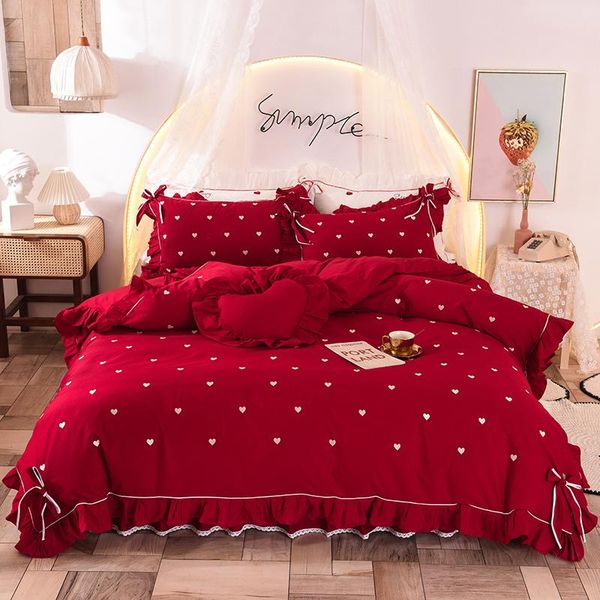 

bedding sets cotton wedding home set red pink sweet princess style bed skirt pillowcase duvet cover