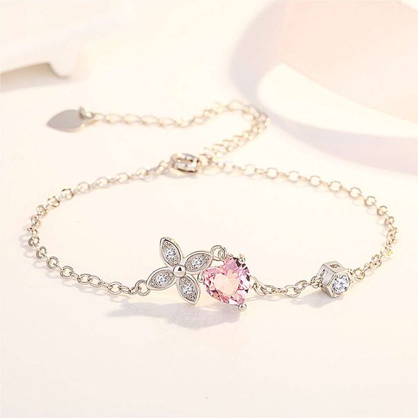 

korean pink diamond clover bracelet heart-shaped peach pollen crystal, Black