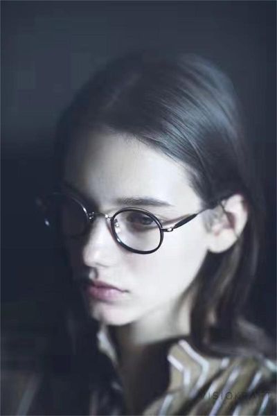 

fashion sunglasses frames 2021 round titanium glasses frame men vintage eyeglasses women japan handmade eyewear yellows plus jenn oculos, Black