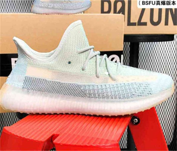 

shoes sneakers yee zy basketbal football soccer slippers static refective grey marsh cinder tail light v2 white black mesh baseball sandal z