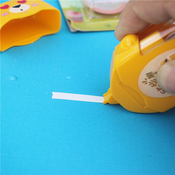 

1 piece cute bear 8m x 5mm tape correction writing errors office and school paper style random