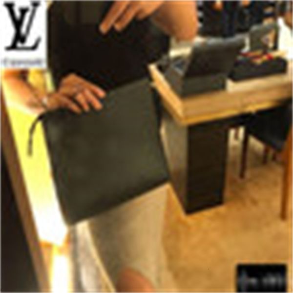

wallet luxury 1rpd taiga leather voyage medium clutch m30675 long brand chain wallets compact purse clutches evening key designer