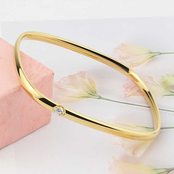 

closed bangle wear with a circumference less than 17cm crystal titanium steel bracelet love bangle for women wedding jewelry q0719, Black