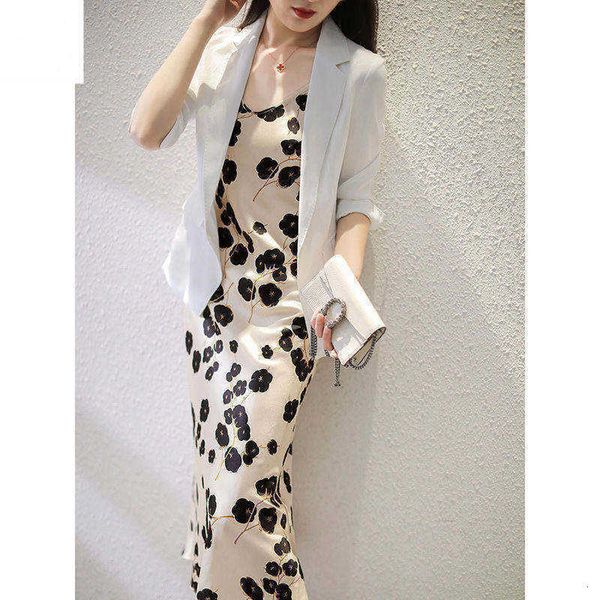 

french floral suspender drs in 2021 summer, and slim, White;black