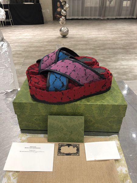 

newset classic lady 13gg slippers woman strawberry beach thick bottom shoes platform alphabet lady sandals leather high heel slippers, Black