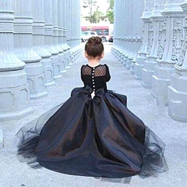 Schwarze schöne Blume Mädchen Kleider für Hochzeiten Prinzessin Juwel Lange Ärmel Spitze Appliques Big Bow Sweep Zug Kleine Kinder Heiliges Pageant Kleid 2021