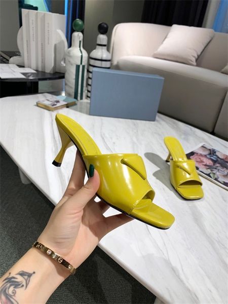 

prad 2021 women dress luxurys designers fashion womens shoes cat platform mid heel leather flat bottom ladies high sandals, Red;white