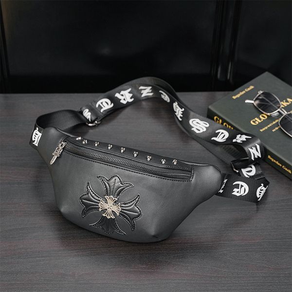 

wallet korean outdoor sports leisure waist bag riding satchel trendy men's fashion rivet small chest, Red;black