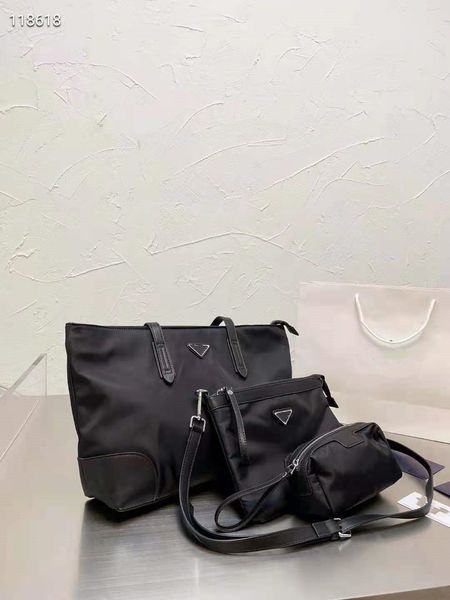 

women's shoulder bag waterproof fabric can carry three piece set with hand bag