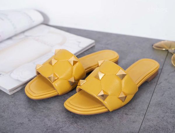

the new summer of 2021 luxury designer slippers, flat ladies' sandals, sandal house shoes, with letters, with boxes, vs5, Black