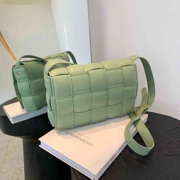 

high sense bag women's new fashion woven pillow net red versatile one shoulder messenger bag