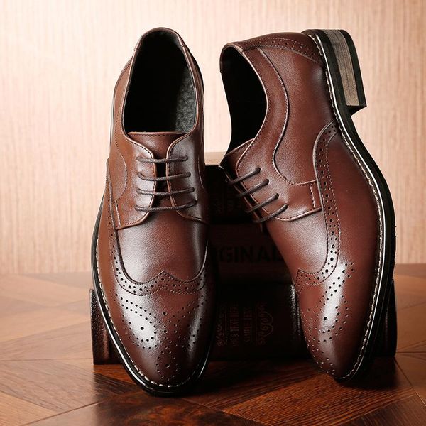 

2021 genuine leather men formal shoes brogue elegant classic business wedding social mens dress shoes #mp222, Black