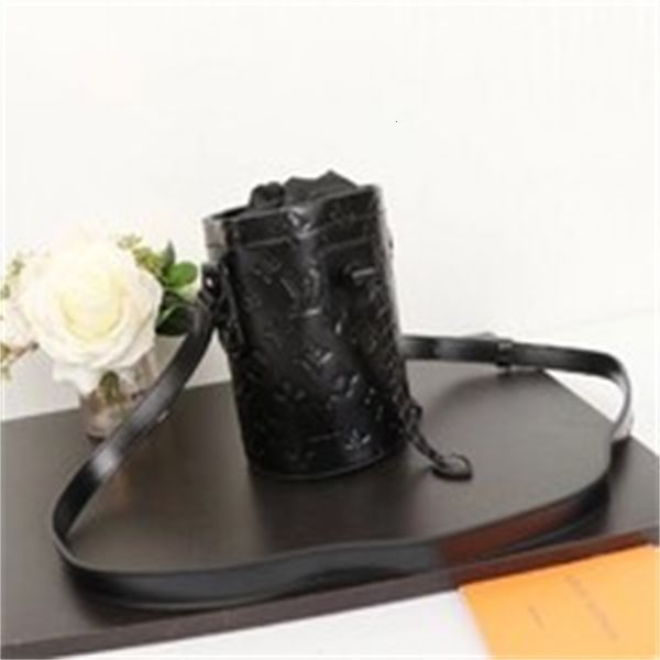 

m44631# brand climbing designer luxury a9h7 liu is yuran's the magnesium powder sport bag used in