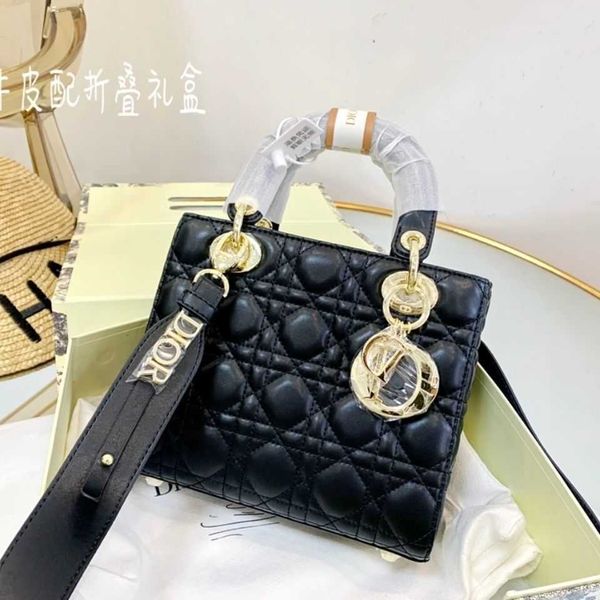 

d di ce 2021 casual and fashionable portable messenger bag zly