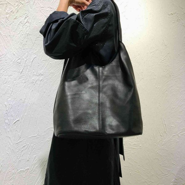 

leather head leather shoulder underarm handbag women's style