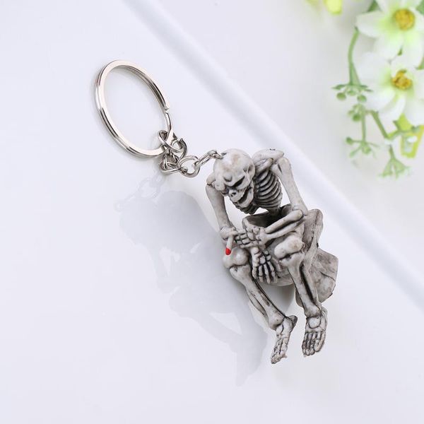 

keychains skull toilet car keychain creative personality spoof wear-resistant non-fading rubber gift, Silver