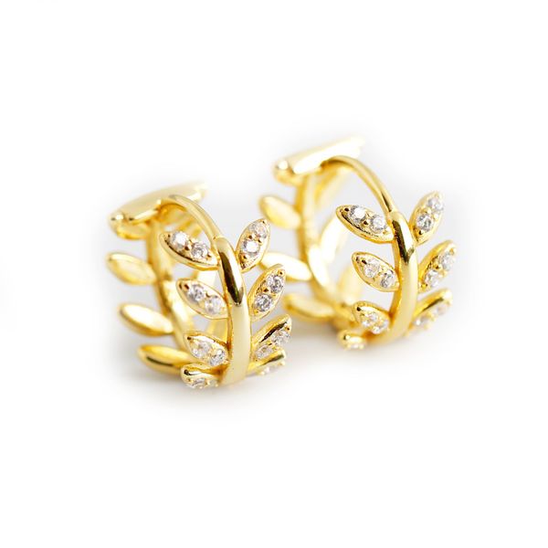 

1pair light luxury style 925 sterling silver earrings for women 2020 trend jewelry olive leaf with zircon piercing earrings j1204