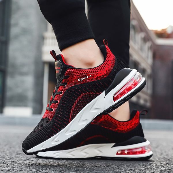 

super cool, breathing men's racing shoes will jump into the open air, Black