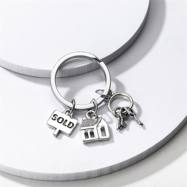 

letters keychain man women home house key holder bag silver color key ring family key chain pendant accessories qylzps, Slivery;golden