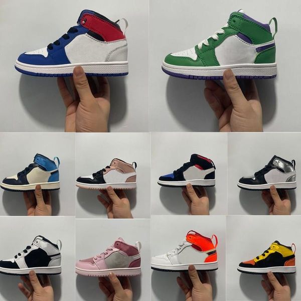 

royal jumpman kids 1s 2022 shoes unc sneaker box infants toddler bred basketball shoes designer pine green 1 trainers obsidian chicago eexd, Black
