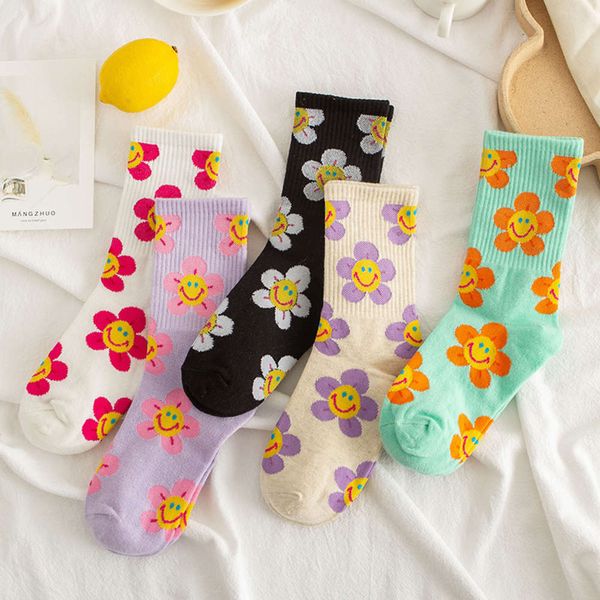 

spring smiling flower cotton cartoon, Black;white