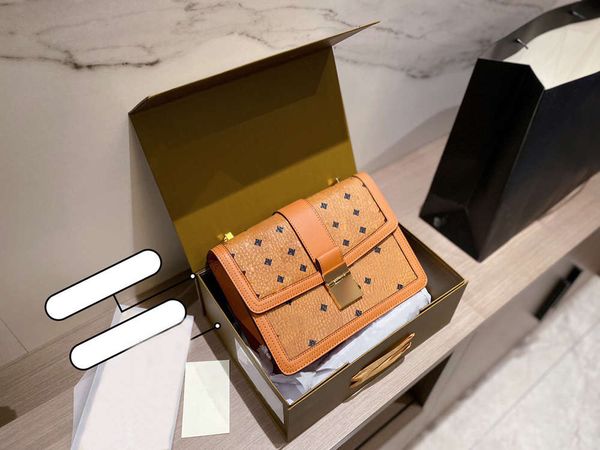 

5a+luxury fashion one shoulder hand small bread autumn/winter 2020 new tide restoring ancient ways female joker subaxillary oblique satchel