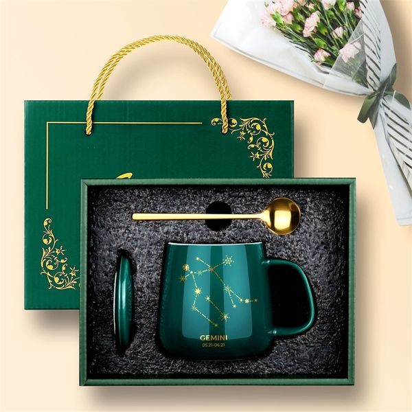 Geschenkbox 12 kreative Keramikbecher mit Löffeldeckel schwarz und Porzellan-Sternzeichen-Milchkaffeetasse 430 ml Wasser 220311