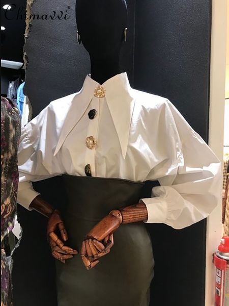 2021 Bahar Yeni Rahat Tüm Maç Uzun Kollu Bayan Beyaz Gömlek Moda Noktası Yaka Büyük Düğme Retro Bluz Trend Tops 210225