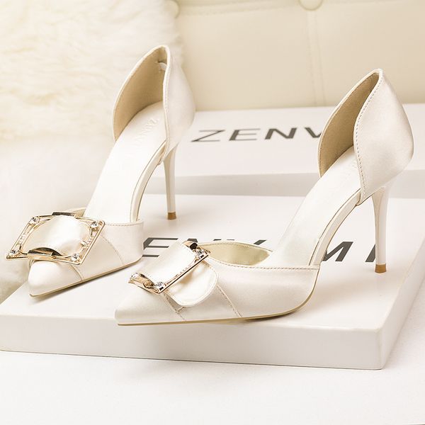 

6289-9 korean style fashionable elegant womens shoes stiletto heel pointed high heel satin belt square buckle nightclub sandals for women, Black