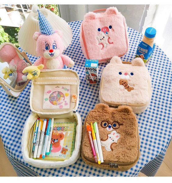 

milkjoy lovely bear tote makeup bag ins bear flannel women cosmetic case lovely cartoon cute makeup organizer bag 201201