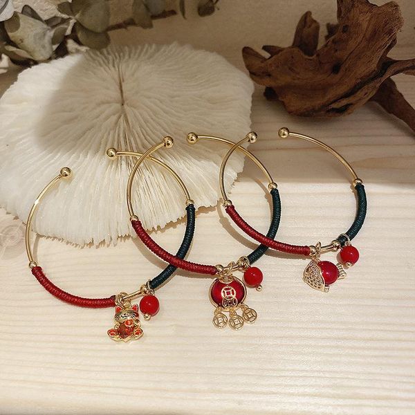 

bangle ethnic style fashion trend bracelets for women girls retro geometric red bracelet simple temperament party jewelry, Black
