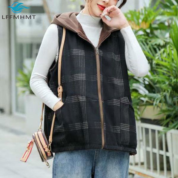 

2021 women winter autumn new fashion plaid fleece hooded sleeveless vest office lady casual short korea style waistcoat qy1s, Black;white