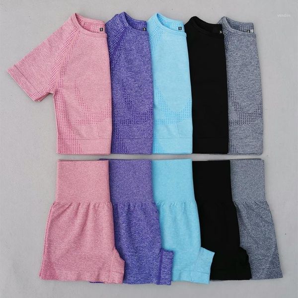 

yoga outfits seamless women set crop short sleeve shirt fitness shorts workout clothes for gym clothing sport set1, White;red