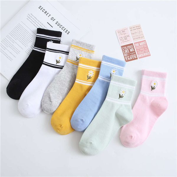 

spring fashion embroidered cotton, Black;white