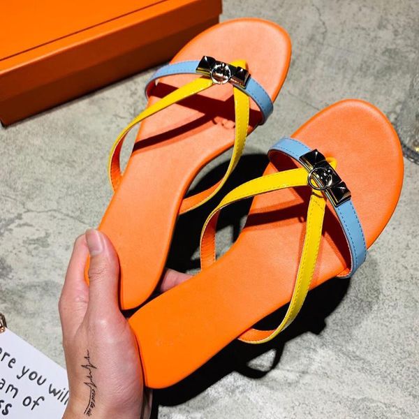 

2021 new beach slippers women summer clip toe slides luxury shoes women flats, Black