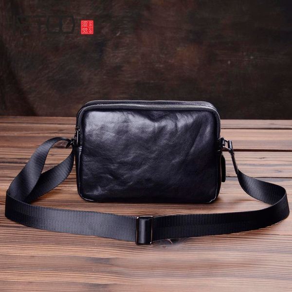 

HBP AETOO Vintage Handmade Men's Shoulder Bag, Leather Stiletto Bag, Black