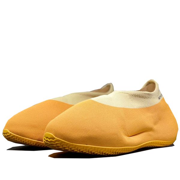 

2021 fashion running shoes knit runner foam sulfur sneakers low skateboard running casual sports trainers