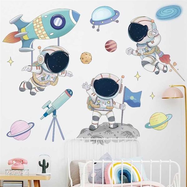 Cartoon Astronauta Espaço Planetas Adesivos de Parede para Bebê Berçário Decalques de Parede Decalques para Kids Room Sala de estar Decoração PVC 211124