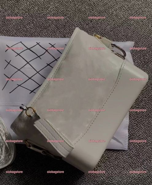 

luxurys bags senior style 2021 bucket bag mobile phone package ladies shoulder tote fashion handbag rhomboid chain hobof v