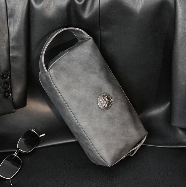 

wholesale factory men leathers storage wallets retro business wrist bag street personalized decorative leather wallet joker black fashion mo, Red;black