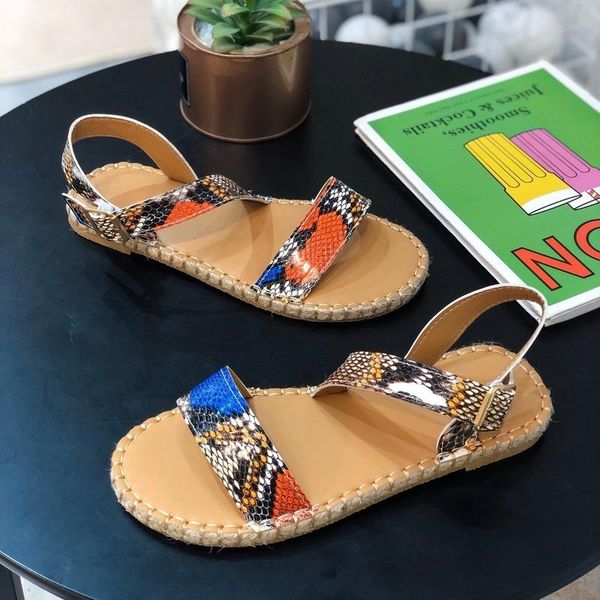 

women's large size sandals 2021 spring and summer new large size women's roman style pu solid color breathable sandals, Black