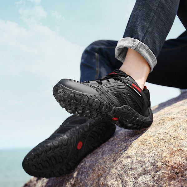 

mens hiking shoes luxury breathable trend men sneakers walking shoes brand outdoor non-slip sports shoes