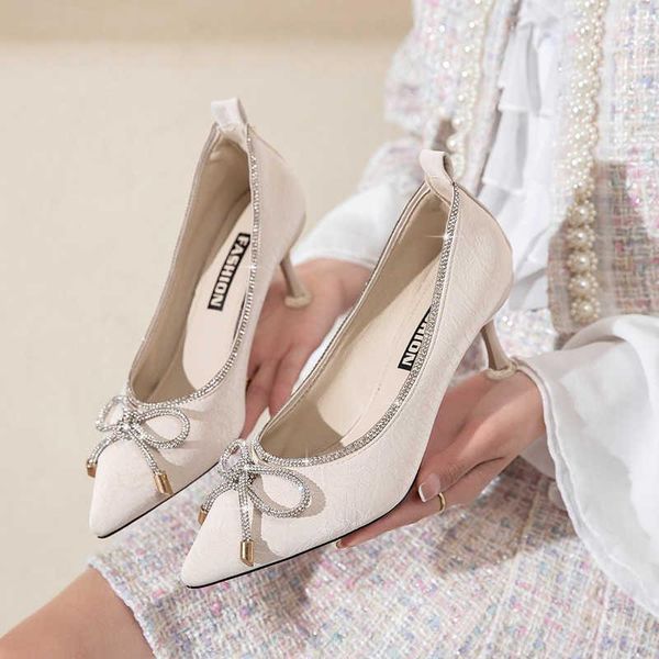 

dress shoes 2021 spring women luxury rhinestone bow design heels party lady fashion pointed toe asakuchi high, Black